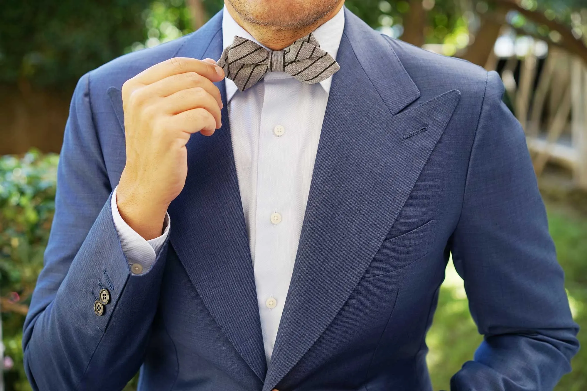 Ash Gray Pinstripe Diamond Bow Tie