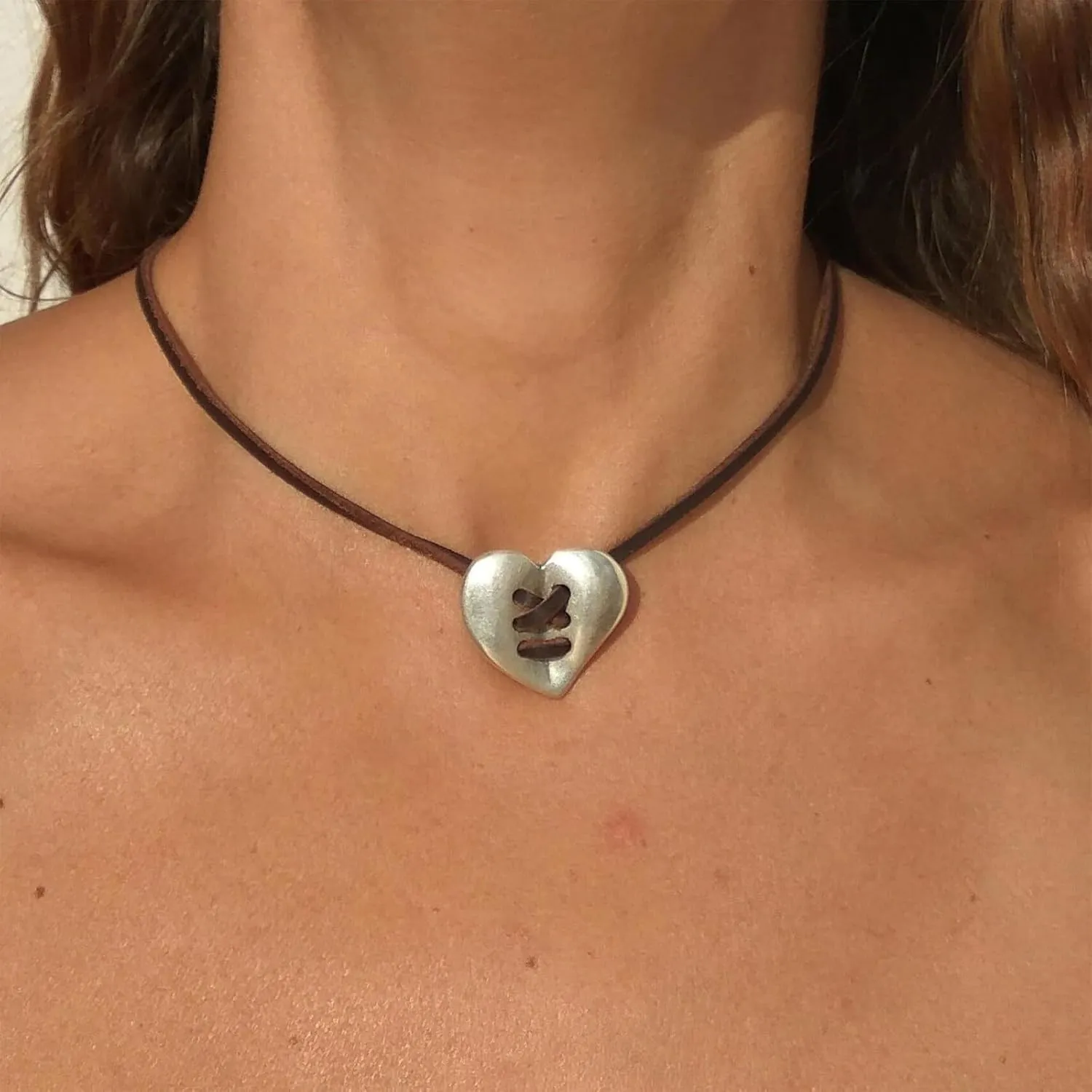 Boho Necklaces for Women Country Concert Outfits Black Choker Necklace Long Necklaces Western Jewelry Long Brown Suede Wrap Leather Necklace Cowgirl Nashville Outfits for Women