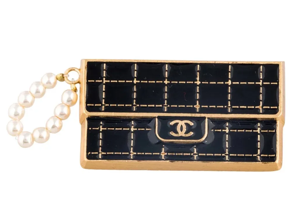 CHANEL RUNWAY FAUX PEARL PURSE PIN BROOCH
