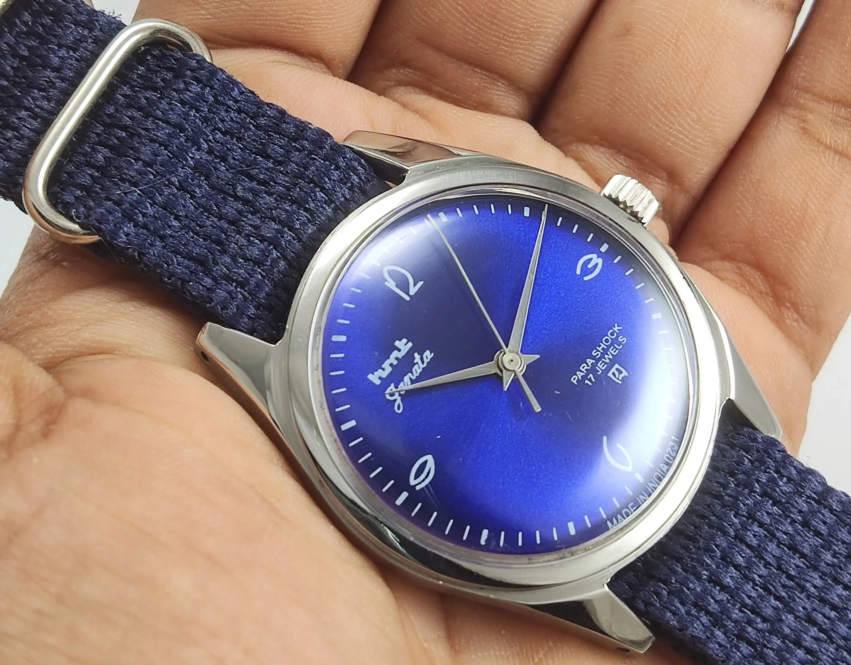 HMT Janata Para Shock 17 Jewels Blue Dial Mechanical Hand winding Men's Wrist Watch