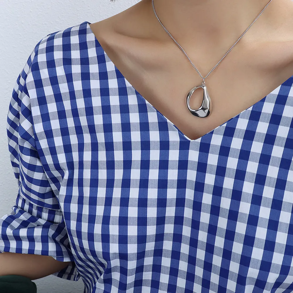 Hollow Geometric Pendant Necklace - Stylish Women's Collarbone Chain