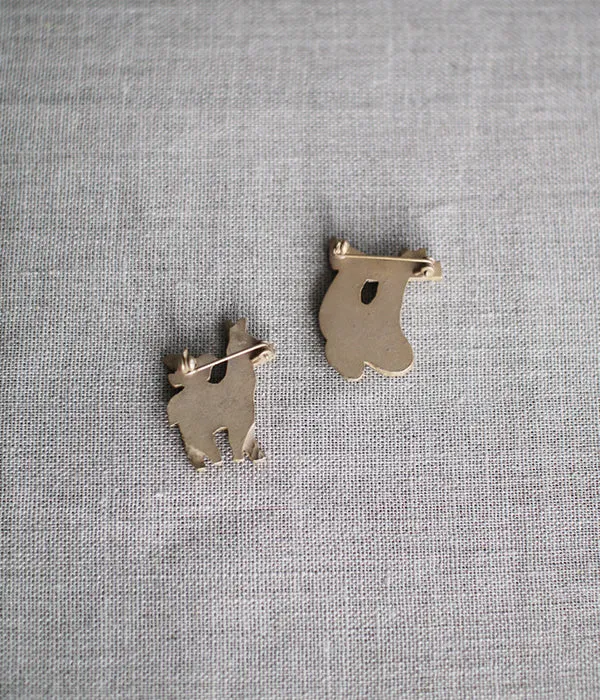 KIYATA Tin Brooch {Sloth}
