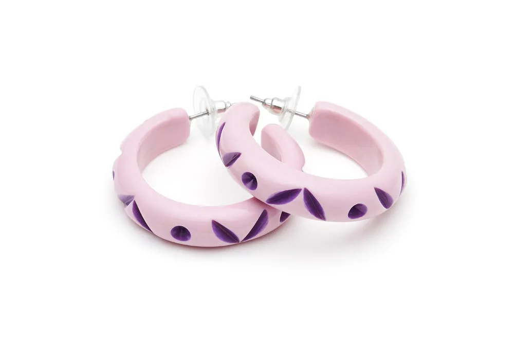 Midi Clematis Carved Duchess Bangle