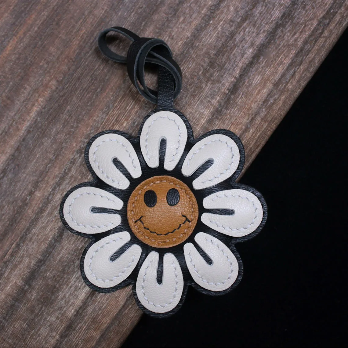 Sheep Leather Smile Flower Keychain DIY Kits