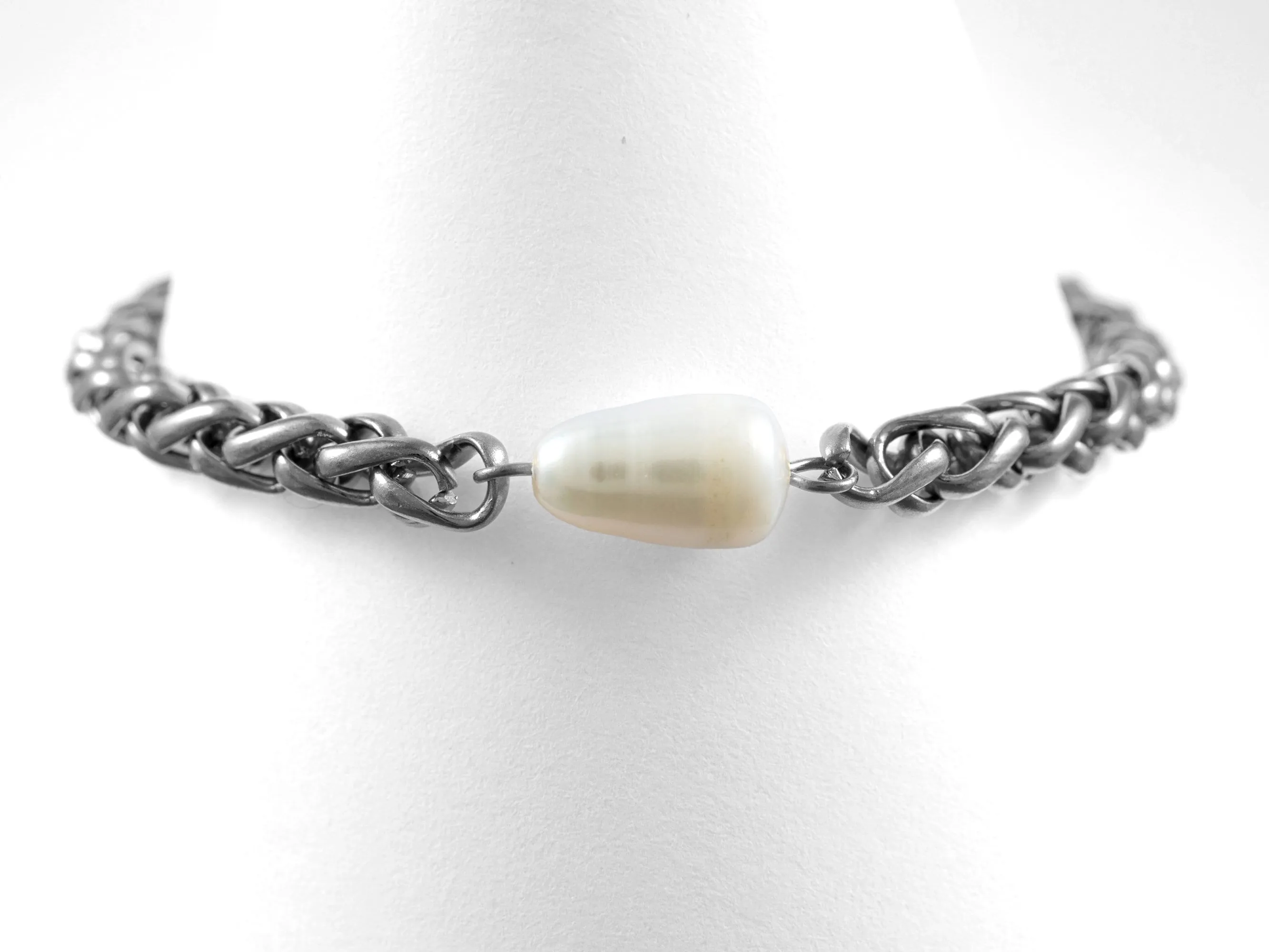 Thick Chain Bracelet with single Freshwater Pearl